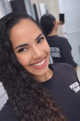 Manoela Mendes dos Santos Lima